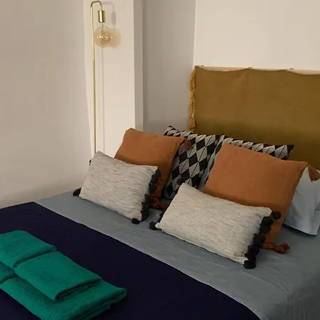 De La Maison Narbonnaise * 纳博讷